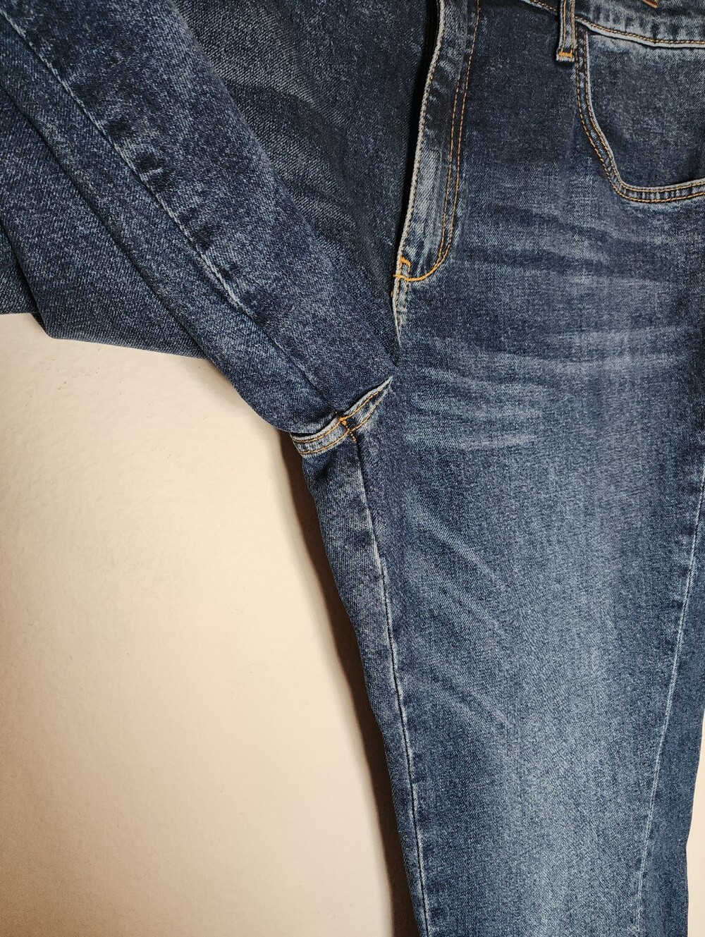 Pilcro Blue Denim Jeans with White Floral Embroidery - Picture 16 of 16